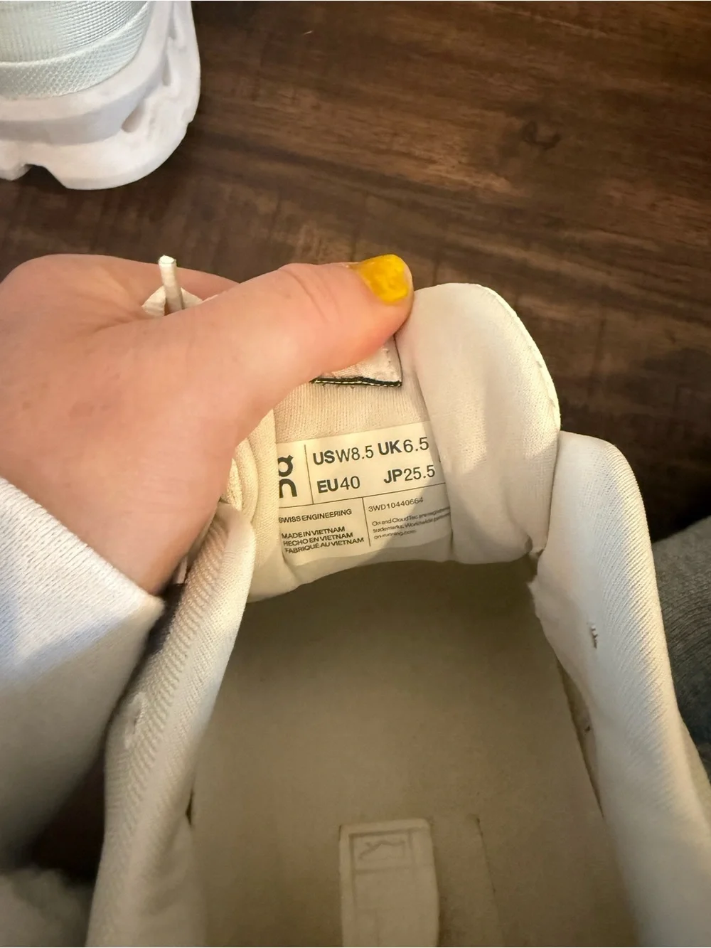 On Running Cloudsurfer Next Ivory Sneakers Women’s Size 8.5